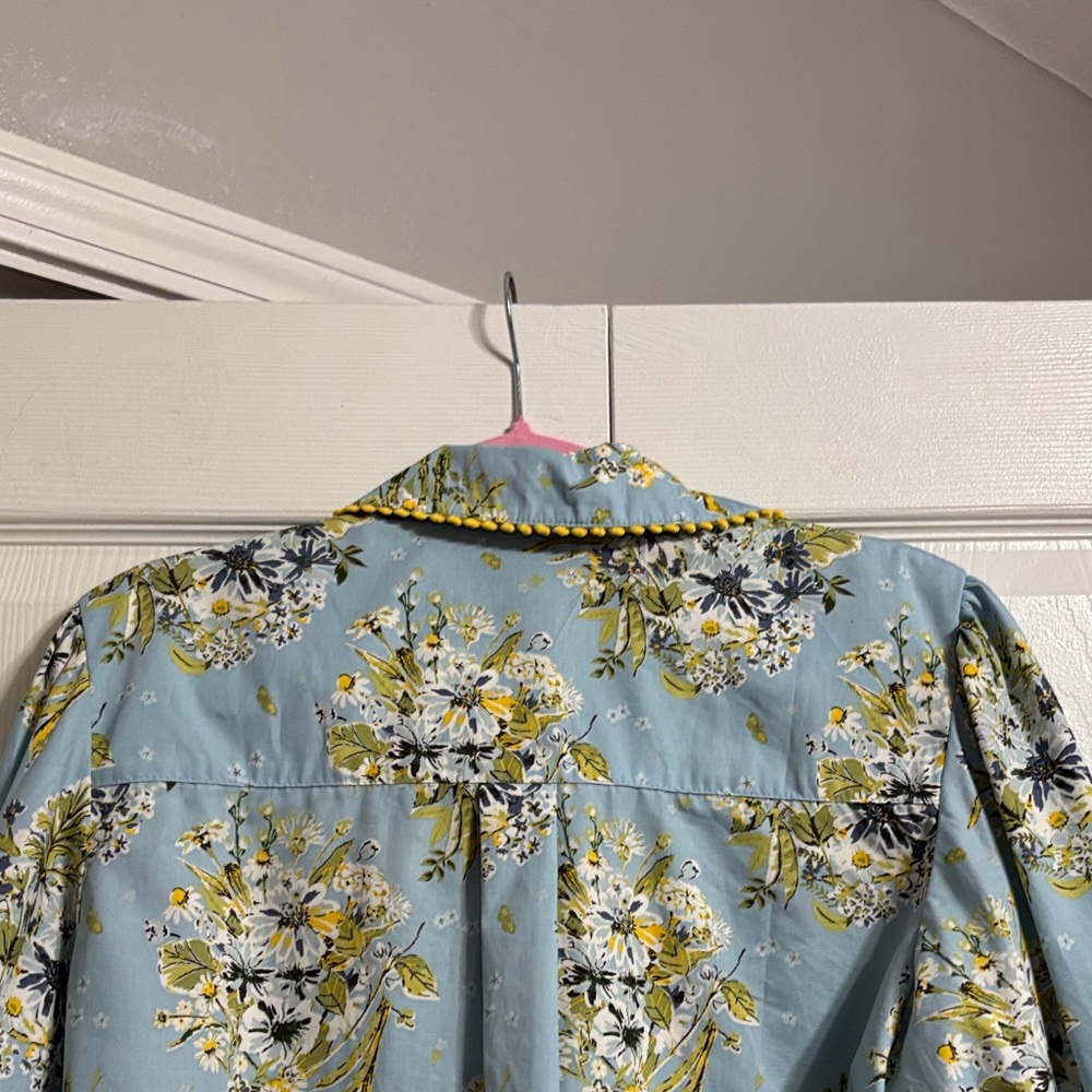ivy jane Sky Blue Floral Puff-Sleeve Button-Up Blouse - Picture 10 of 13